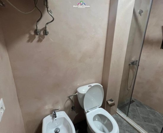 Tirane, jepet me qera apartament 1+1 Kati 6, 72 m² 550 € (Rruga e Kavajes)
