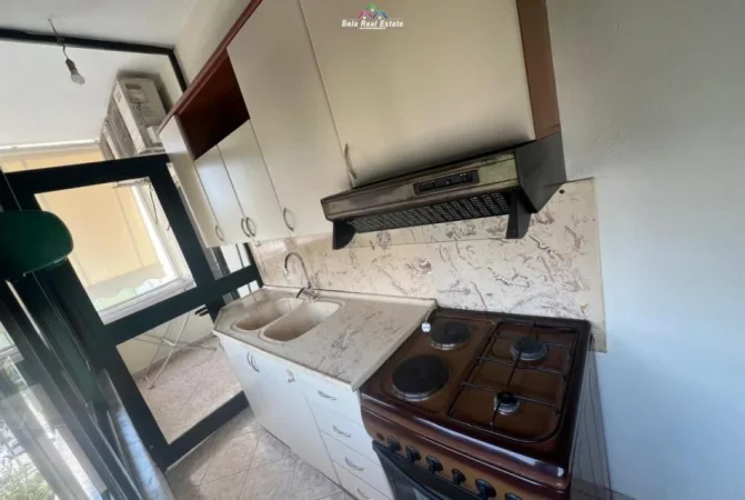 Tirane, jepet me qera apartament 1+1 Kati 6, 72 m² 600 € (Rruga e Kavajes)