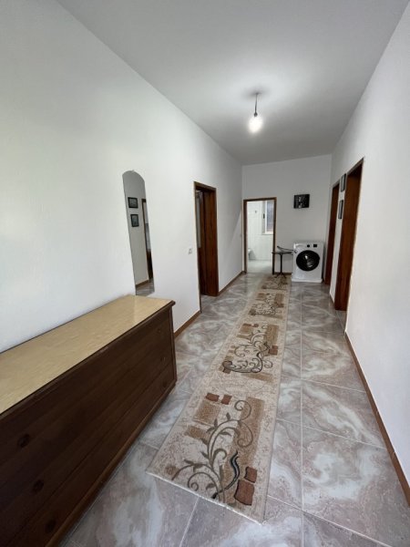 Tirane, jepet me qera shtepi 2+1+Ballkon Kati 1, 110 m² 500 € (Kristina Koljaka, 150m larg spitalit Amerikan 2, Tirane)