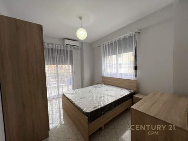 Tirane, jepet me qera apartament 2+1+BLK Kati 3, 80 m² 350 Euro (Medar Shtylla)