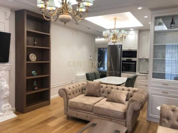 Tirane, jap me qera apartament 1+1+BLK Kati 4, 71 m² 600 Euro (pazari ri)