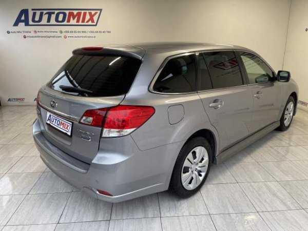 Tirane, shes makine Subaru LEGACY Viti 2011, 6.700 Euro