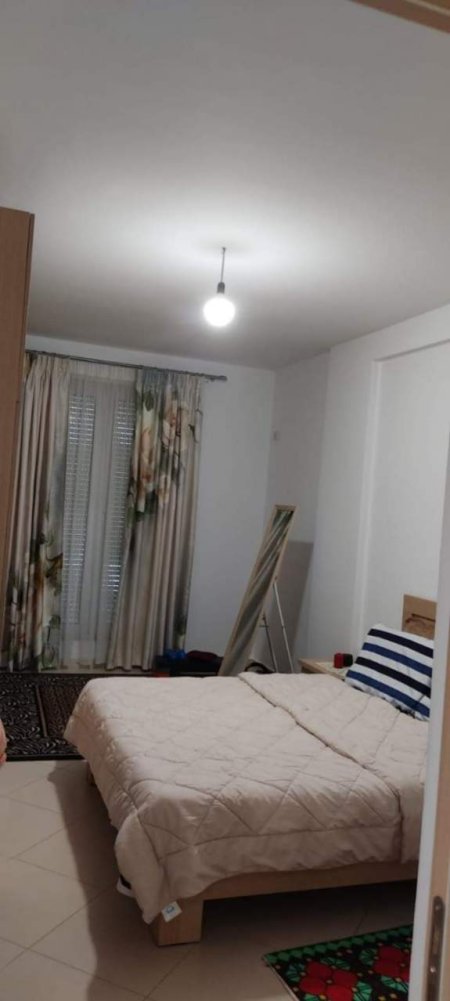 Tirane, jepet me qera apartament 3 Katshe Kati 1, 104 m² 40.000 Leke (dalip topi)