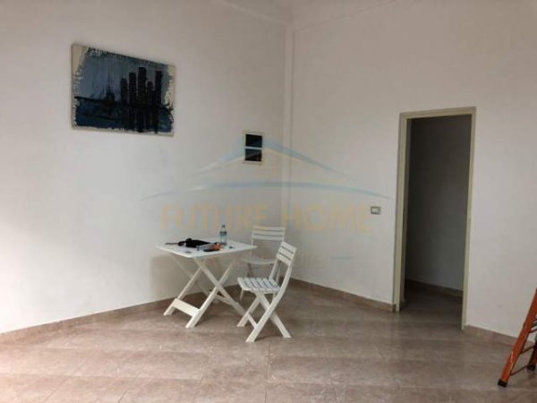 Durres, shitet dyqan Kati 0, 31 m² 46.000 Euro (Muzeu i Dëshmorëve)