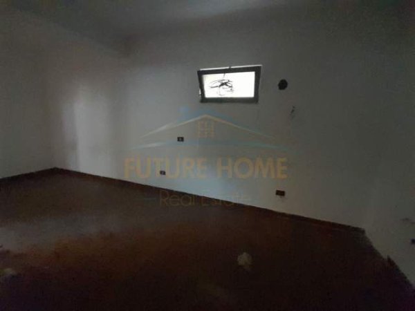 Durres, shitet apartament 2+1+BLK Kati 0, 150 m² 112.000 Euro (Muzeu i Dëshmorëve)