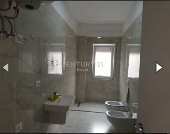 Tirane, jepet me qera 1+1+BLK Kati 2, 65 m² 500 Euro