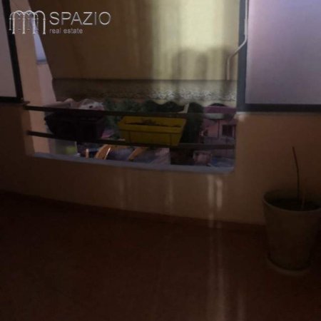 Tirane, jepet me qera apartament 1+1+BLK Kati 3, 75 m² 500 Euro (Rruga ''Dibres'')