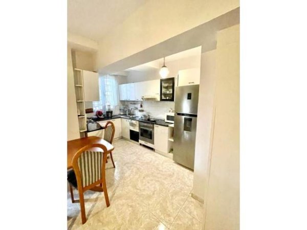 Tirane, jap me qera apartament 2+1+BLK Kati 3, 102 m² 500 Euro (Qender)