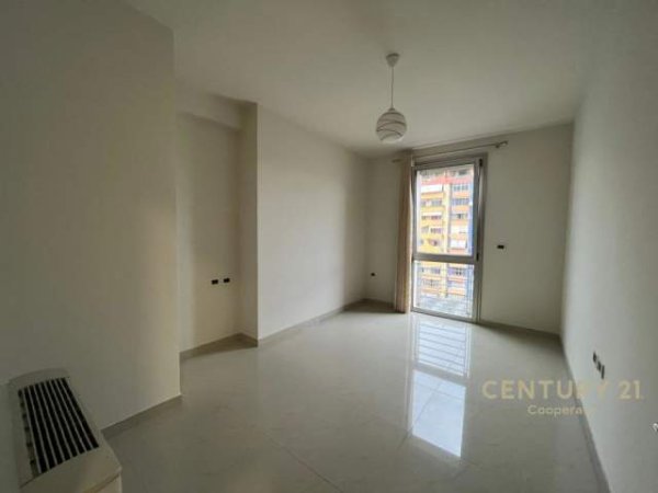 Tirane, jepet me qera apartament 4+1+BLK Kati 4, 145 m² 1.700 Euro (NOBIS)