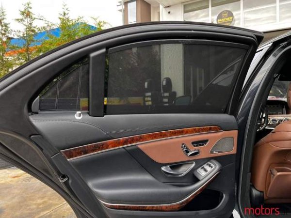 Tirane, shitet makine Mercedes-Benz S550 Viti 2014, 40.000 Euro