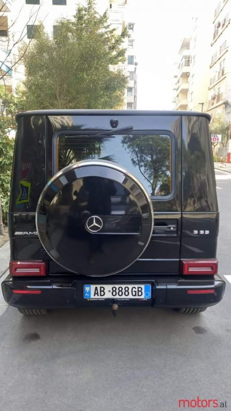 Durres, shitet xhip Mercedes-Benz G63 AMG Viti 2013, 60.000 €
