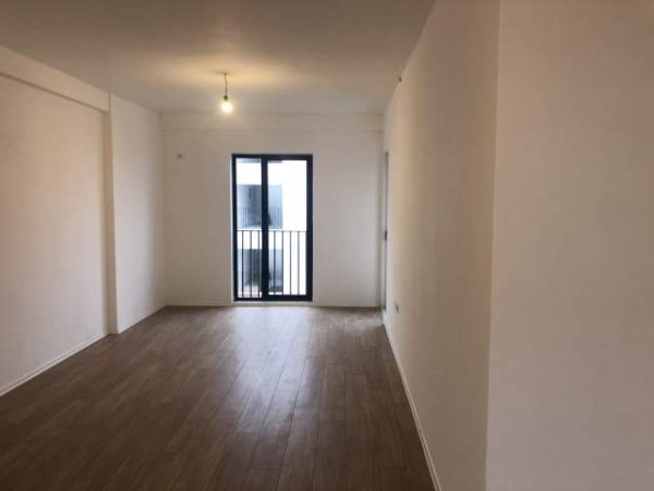 Tirane, jepet me qera Kati 3, 28.000 Leke