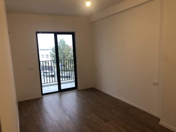 Tirane, jepet me qera Kati 3, 28.000 Leke
