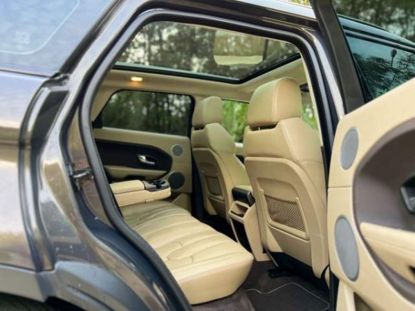 shes Land Rover RANGE ROVER EVOQUE - PANORAMA - 2.2 NAFT Viti 2013,