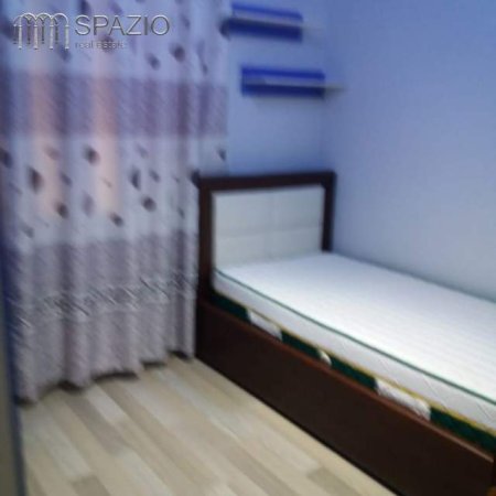 Tirane, jepet me qera apartament 2+1+BLK Kati 12, 135 m² 600 Euro (Zogu i Zi)