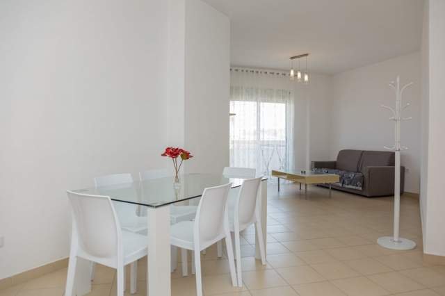 Vlore, jap me qera apartament 2+1+A+BLK Kati 8, 106 m² 400 Euro (Rruga Transballkanike)
