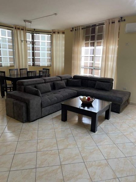 Tirane, jepet me qera apartament 2+1+A+BLK Kati 6, 118 m² 500 Euro (21 dhjetori)