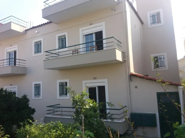 Durres, shitet shtepi Kati 2, 168.000 €
