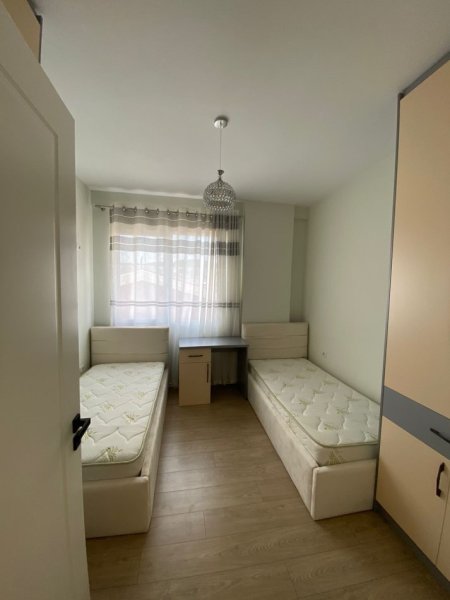 Tirane, jepet me qera apartament 2+1 Kati 2, 90 m² 500 € (sauk)