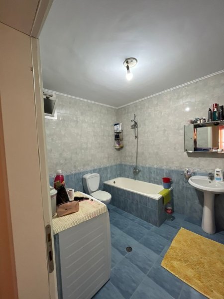 Tirane, shitet apartament duplex 3+1+Ballkon Kati 3, 149 m² 315.000 € (Rruga Dritan Hoxha)
