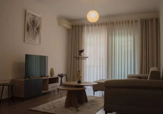 Tirane, jepet me qera apartament 1+1 Kati 5, 70 m² 700 € (MYSLYM SHYRI)