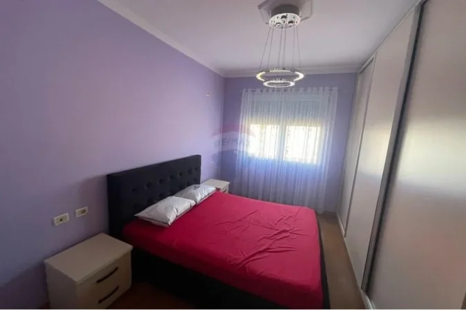 Tirane, jepet me qera apartament 2+1 Kati 5, 102 m² 500 € (Rruga Teodor Keko)