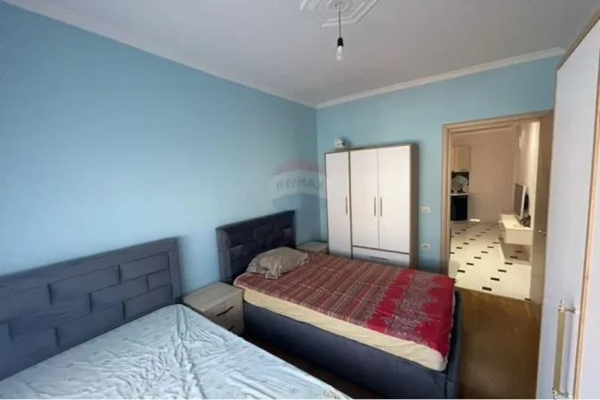Tirane, jepet me qera apartament 2+1 Kati 5, 102 m² 500 € (Rruga Teodor Keko)