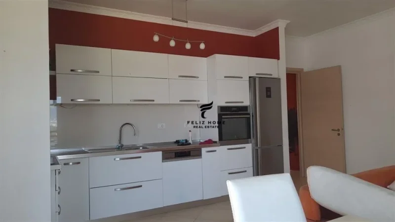 Tirane, jepet me qera apartament 2+1 Kati 4, 110 m² 650 € (QYTET STUDENTI)