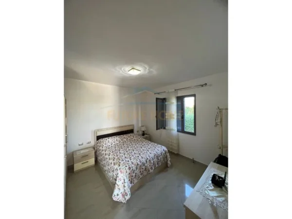 Pogradec, shitet Vile 3 Katshe , 384 m² 199.000 € (Bucimas)