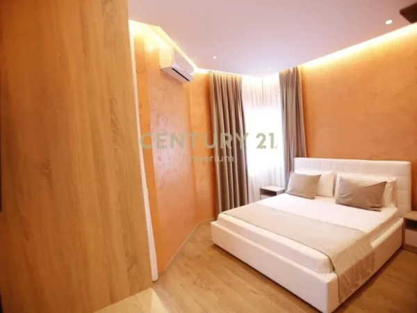 Tirane, shes hotel , 689 m² 1.250.000 € (Laprakë)
