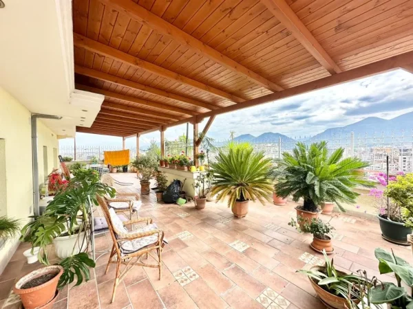 Tirane, shitet apartament+verande | Penthouse , 500 m² 650.000 € 