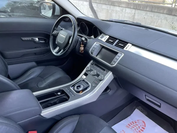 Tirane, shes SUV | Fuoristrad | Xhip RANGE ROVER EVOQUE Benzin, e bardhë automatik Klima 176.000 km 11.900 €