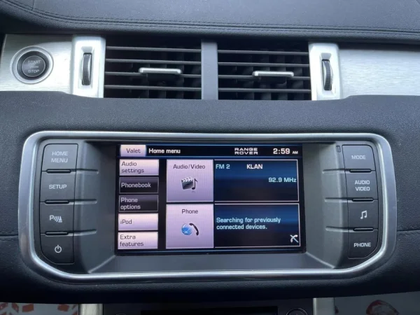 Tirane, shes SUV | Fuoristrad | Xhip RANGE ROVER EVOQUE Benzin, e bardhë automatik Klima 176.000 km 11.900 €