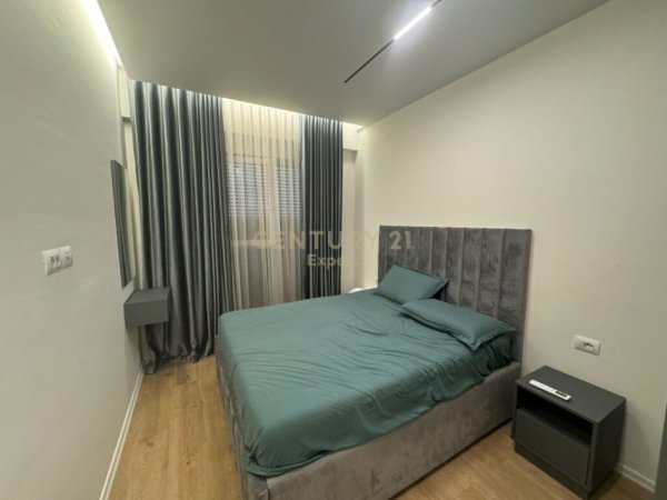 Tirane, jepet me qera apartament 1+1 Kati 2, 64 m² 550 € (Bulevardi i ri)
