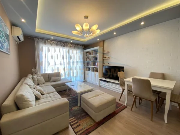 Tirane, jepet me qera apartament 2+1 Kati 6, 98 m² 650 € (Ali Demi)