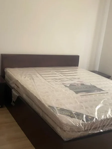 Tirane, jepet me qera apartament 3+1+Aneks+Ballkon Kati 3, 100 m² 650 € (SIRI KODRA ,PRANE DISPANCERISE)