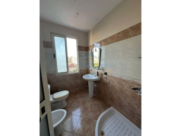 Elbasan, shitet apartament 2+1+Ballkon Kati 5, 117 m² 110.000 € (Janaq Kilica)