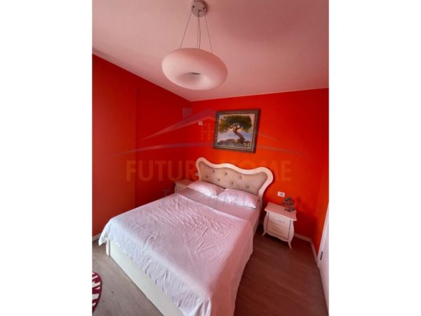 Tirane, jepet me qera apartament 2+1 Kati 6, 98 m² 600 € (ALI DEM)