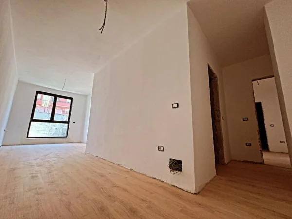 Tirane, shitet apartament 2+1 , 116 m² 178.600 € (Kopshti Zoologjik)