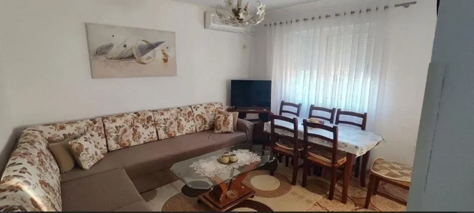 Tirane, shitet 2+1 Kati 4, 75 m² 115.000 € 