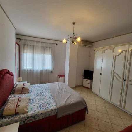 Tirane, jepet me qera apartament 2+1 Kati 7, 87 m² 650 € (Rruga e Kavajes)