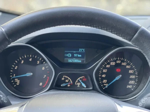 Tirane, shes minivan | minibus FORD C-MAX Benzin+Gaz, e bardhë manuale Klima 162.000 km 5.900 €