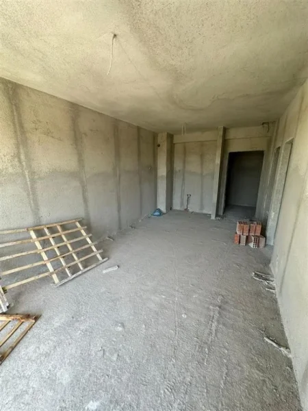 Tirane, shitet apartament 1+1 Kati 3, 65 m² 79.000 € (Astir)