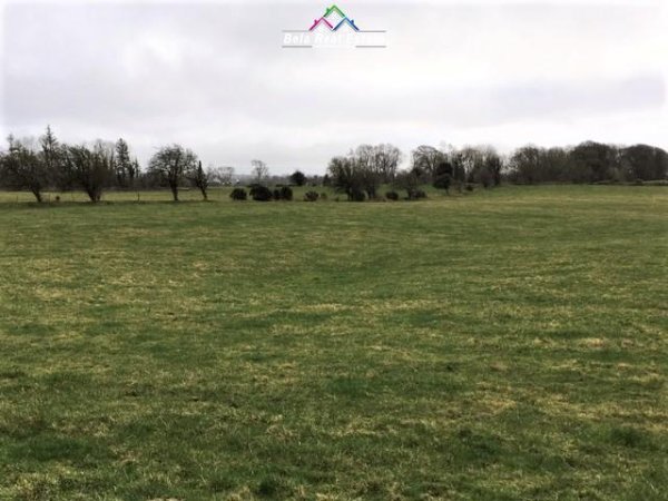 Tirane, shes truall , 750 m² 235.000 € (sauk)