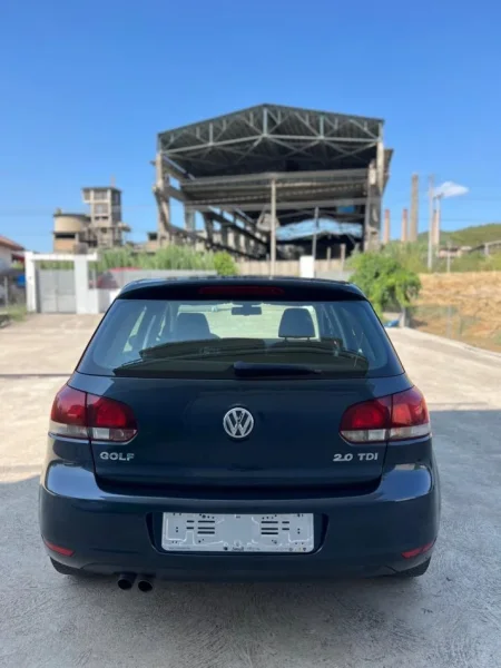 Elbasan, shes makine GOLF 6 Nafte, blu automatik Klima 244.000 km 7.000 €