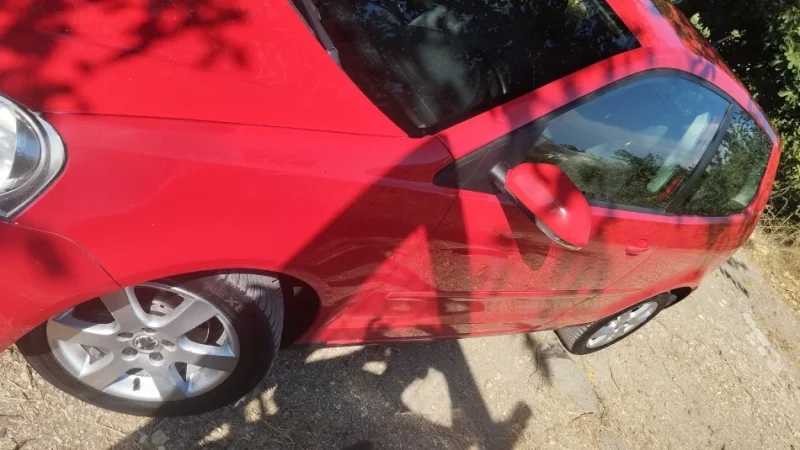 Berat, shes makine Volkswagen polo Benzin, e kuqe manuale Kondicioner 28.887 km 1.500 €