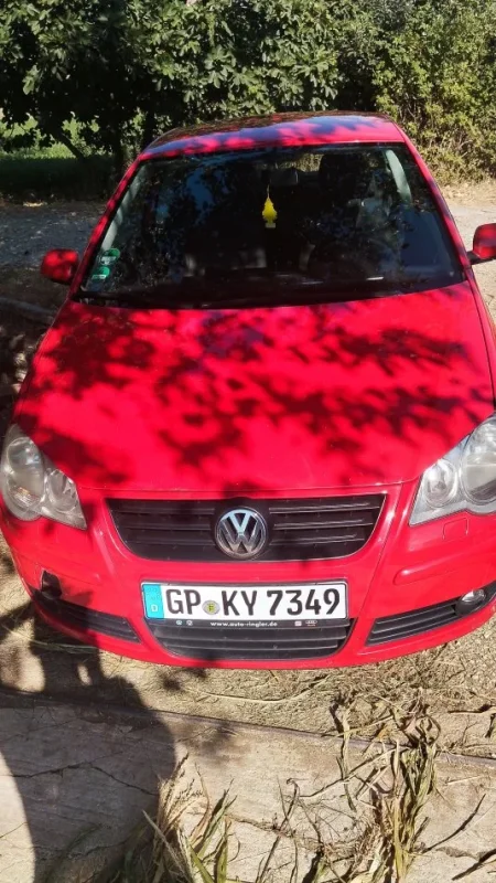 Berat, shes makine Volkswagen polo Benzin, e kuqe manuale Kondicioner 28.887 km 1.500 €