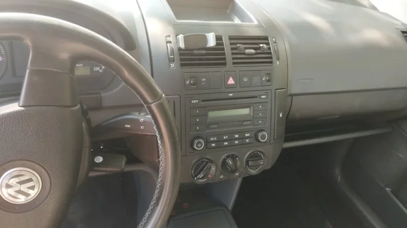 Berat, shes makine Volkswagen polo Benzin, e kuqe manuale Kondicioner 28.887 km 1.500 €