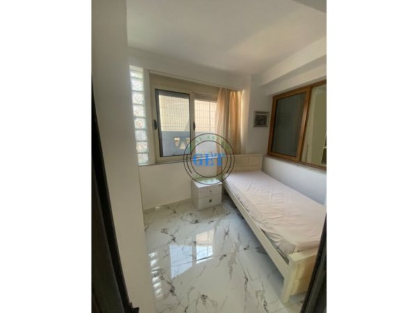 Durres, shitet apartament 3+1 Kati 1, 130 m² (Gjykata Durres)
