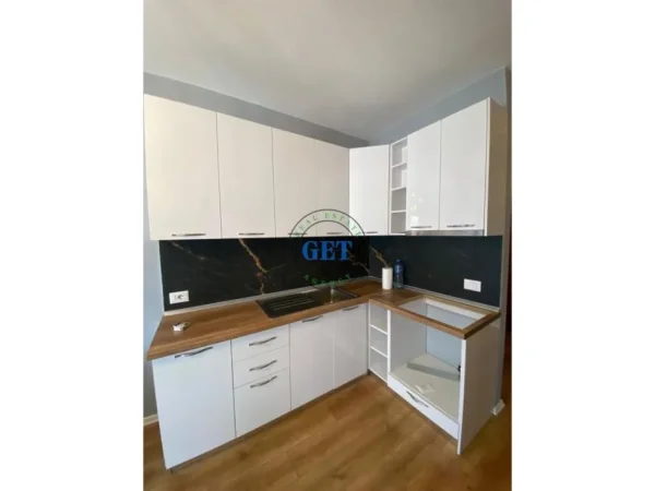 Durres, shitet apartament 1+1+Ballkon Kati 4, 61 m² 88.000 € (Plazh Iliria)